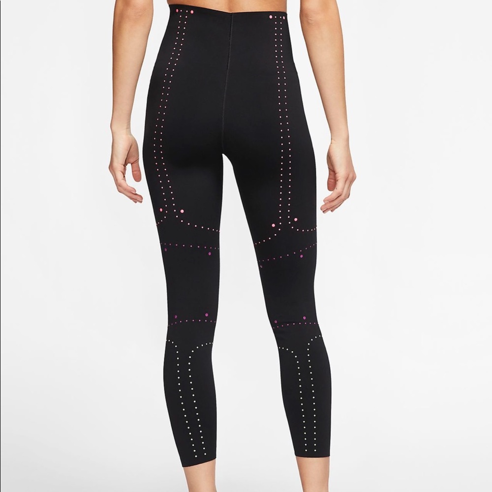 Nike studded tights L